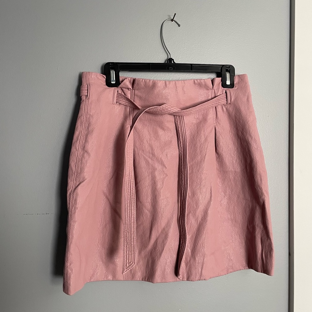 MINI SKIRT